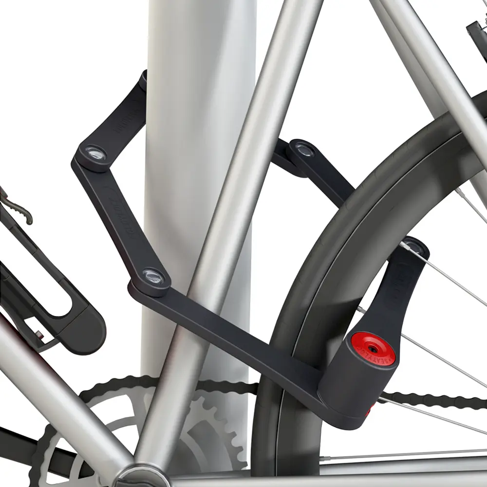 FL black_On bike Locked.webp